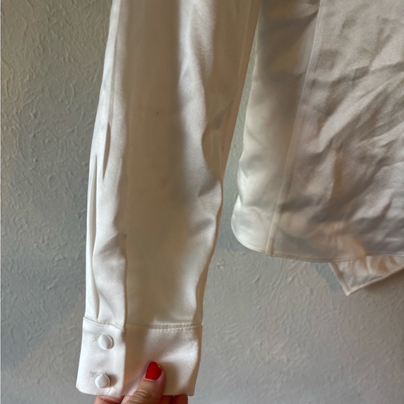 Alice + Olivia White Drape Blouse size 2 - Picture 7 of 7